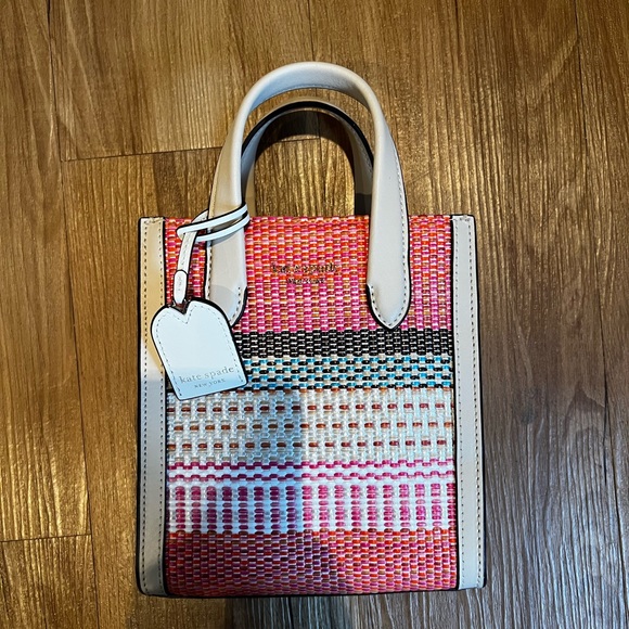 Kate Spade Purse - Picture 2 of 3